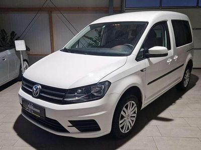 Weiß Gebraucht 2016 VW Caddy Life Van / Kleinbus | € 17.999 (Fairer Preis)