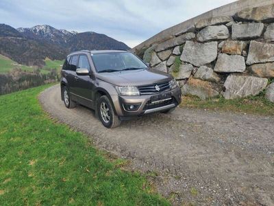 gebraucht Suzuki Grand Vitara 19 DDiS VX-E Deluxe L3