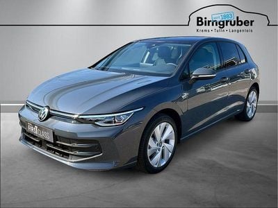 Mittelgrau metallic Neu 2026 VW Golf VIII Limousine | € 28.770 (Fairer Preis)