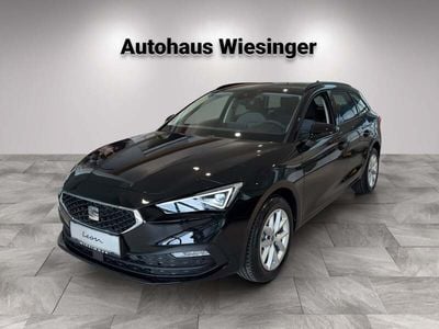 Schwarz metallic Neu 2025 Seat Leon Style Kombi | € 30.250 (Fairer Preis)