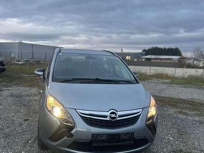 Gebraucht 2015 Opel Zafira Tourer Edition Van / Kleinbus | € 12.500 (Etwas zu teuer)