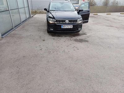 Schwarz Gebraucht 2020 VW Tiguan Highline SUV | € 25.000 (Superpreis)