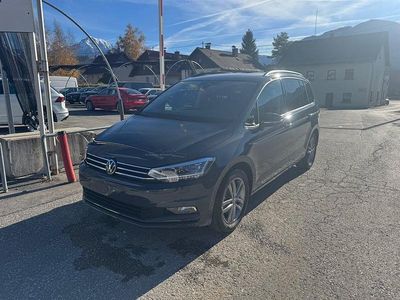 Gebraucht VW Touran 150 PS (110 kW) 2025 Mittelgrau  metallic Van / Kleinbus