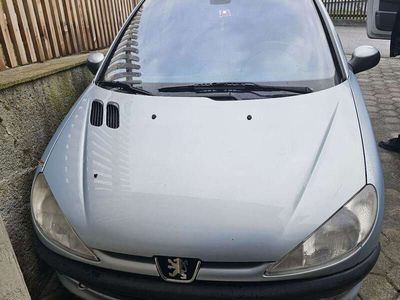 gebraucht Peugeot 206 XT 1,4