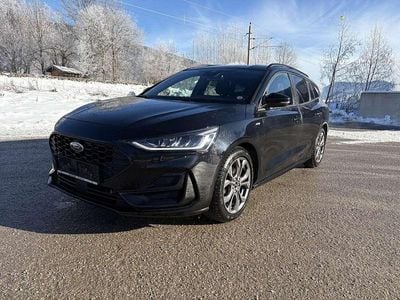 gebraucht Ford Focus Turnier 1,0 EcoBoost Hybrid ST-Line X Aut.