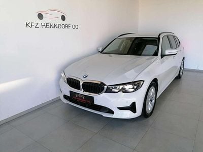 Weiß Gebraucht 2022 BMW 318 Advantage Kombi | € 20.990 (Fairer Preis)