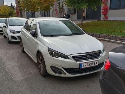 Weiß Gebraucht 2015 Peugeot 308 GT-line Limousine | € 10.300 (Etwas zu teuer)