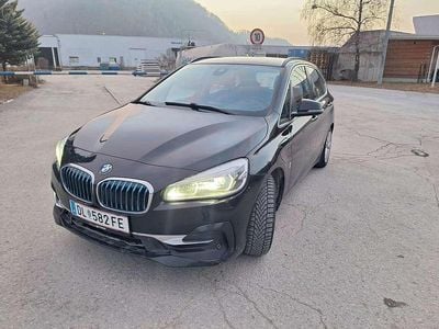 Gebraucht BMW 225 Luxury Line 136 PS (100 kW) 2018 Schwarz Kombi