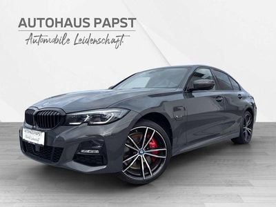 Grau Gebraucht 2022 BMW 330e M Sport Limousine | € 35.775 (Fairer Preis)