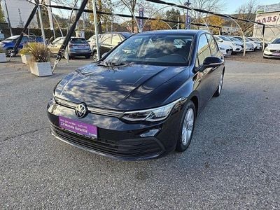 Schwarz Gebraucht 2023 VW Golf VIII Life Limousine | € 29.890 (Etwas zu teuer)