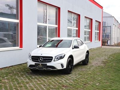 Gebraucht Mercedes GLA200 136 PS (100 kW) 2017 Weiß SUV