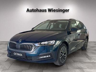Dunkelblau metallic Gebraucht 2024 Skoda Octavia Ambition Kombi | € 33.900 (Teuer)