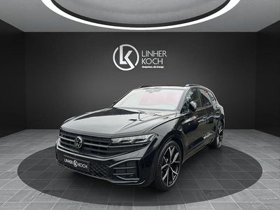 Schwarz metallic Gebraucht 2025 VW Touareg R-line SUV | € 99.990