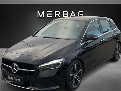 Kosmosschwarz metallic Gebraucht 2024 Mercedes B220 Progressive Van / Kleinbus | € 38.990 (Fairer Preis)
