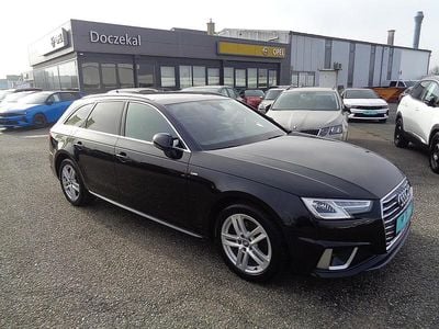 Gebraucht Audi A4 S-Line 150 PS (110 kW) 2019 Schwarz Kombi