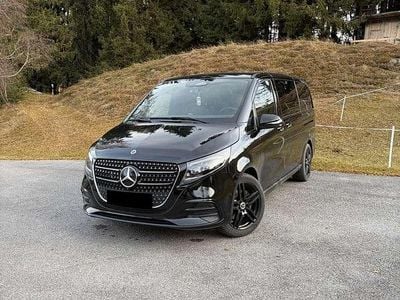 Gebraucht Mercedes V300 Exclusive 237 PS (174 kW) 2024 Schwarz Van / Kleinbus