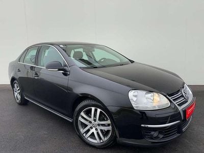 Schwarz Gebraucht 2006 VW Jetta Sportline Limousine | € 3.990