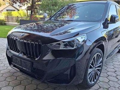 Schwarz Gebraucht 2023 BMW X1 Luxury Line SUV | € 44.900 (Superpreis)