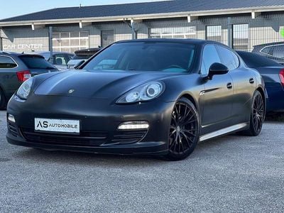 Grau Gebraucht 2011 Porsche Panamera Kleinwagen | € 25.490