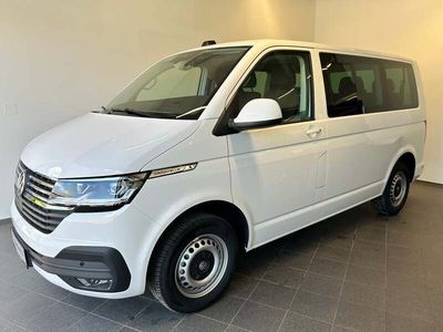Gebraucht VW Caravelle Comfortline 150 PS (110 kW) 2023 Weiss  normal Van / Kleinbus