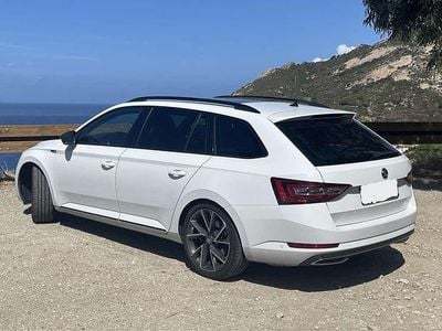 Gebraucht Skoda Superb SportLine 190 PS (139 kW) 2017 Weiß Kombi