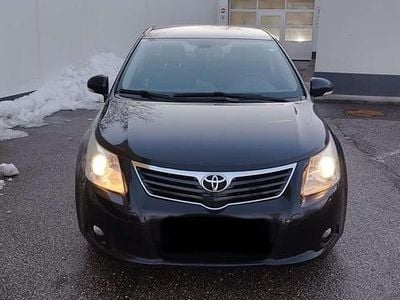 Gebraucht Toyota Avensis Comfort 147 PS (108 kW) 2010 Limousine