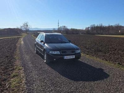 Gebraucht Audi A4 116 PS (85 kW) 2001 Kombi