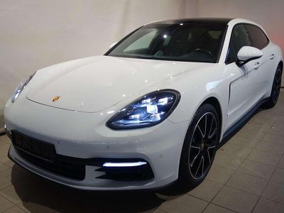 Weiß Gebraucht 2018 Porsche Panamera Kombi | € 69.900