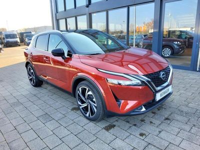 gebraucht Nissan Qashqai 1.3DIG-T X-Tronic 4x4 Tekna+ Pano 20Zoll