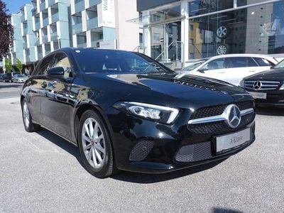 Schwarz Gebraucht 2022 Mercedes A180 Kleinwagen | € 33.850 (Teuer)