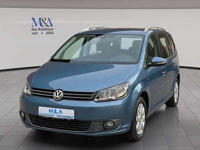 Blau Gebraucht 2015 VW Touran Cup Van / Kleinbus | € 13.900 (Fairer Preis)