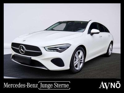 Weiß Gebraucht 2024 Mercedes CLA180 Shooting Brake Edition Kombi | € 34.990 (Teuer)