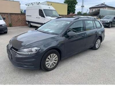 Grau Gebraucht 2020 VW Golf Sportsvan Van / Kleinbus | € 10.500 (Superpreis)