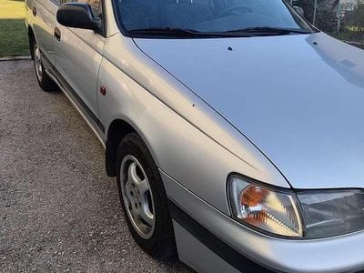 Gebraucht 1997 Toyota Carina Limousine | € 4.000