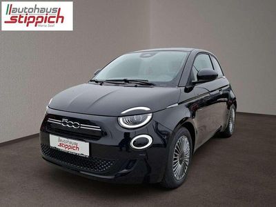 Schwarz Neu 2025 Fiat 500 Kleinwagen | € 20.780