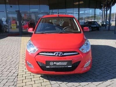 Gebraucht Hyundai i10 Comfort 69 PS (50 kW) 2011 Rot Kleinwagen