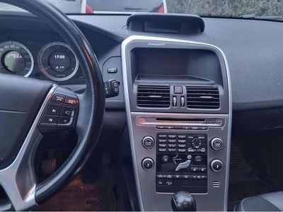 gebraucht Volvo XC60 24D FWD Kinetic Drive