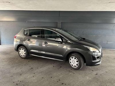 Gebraucht Peugeot 3008 Style 120 PS (88 kW) 2016 Grau SUV