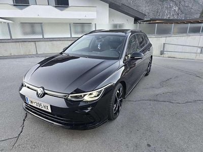 Gebraucht VW Golf VIII R-line 150 PS (110 kW) 2023 Schwarz Kombi
