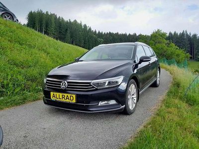 Schwarz Gebraucht 2019 VW Passat Highline Kombi | € 29.990 (Teuer)