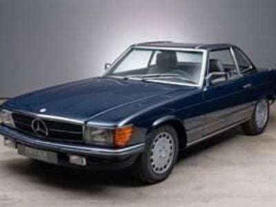 Blau Gebraucht 1983 Mercedes SL500 Cabrio | € 39.900