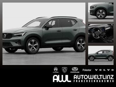 Neu Volvo XC40 163 PS (119 kW) 2025 Gold SUV
