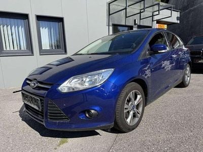 Blau Gebraucht 2013 Ford Focus Trend Limousine | € 1.990