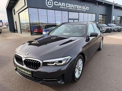 Gebraucht BMW 520 190 PS (139 kW) 2022 Grau Kombi