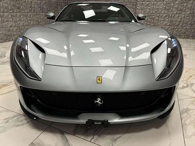 Grau Gebraucht 2023 Ferrari 812 Cabrio | € 439.890