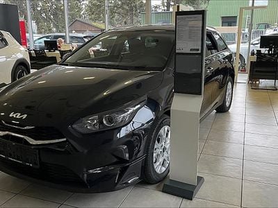 Neu Kia Ceed Sportswagon Silver 140 PS (102 kW) 2025 Kombi