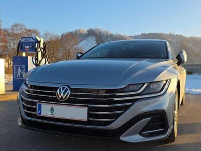 Gebraucht VW Arteon R-line 156 PS (114 kW) 2022 Silber Kombi