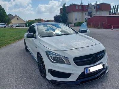 Mercedes CLA45 AMG