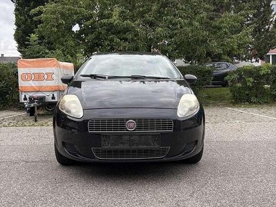 Gebraucht 2009 Fiat Grande Punto Active Kleinwagen | € 2.000