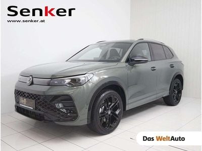 Mittelgrün metallic Neu 2025 VW Tiguan Sport SUV | € 58.900 (Fairer Preis)